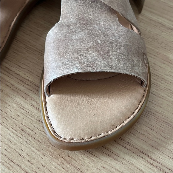 Born Womens Marlowe Sandal Size 6 - Picture 11 of 12